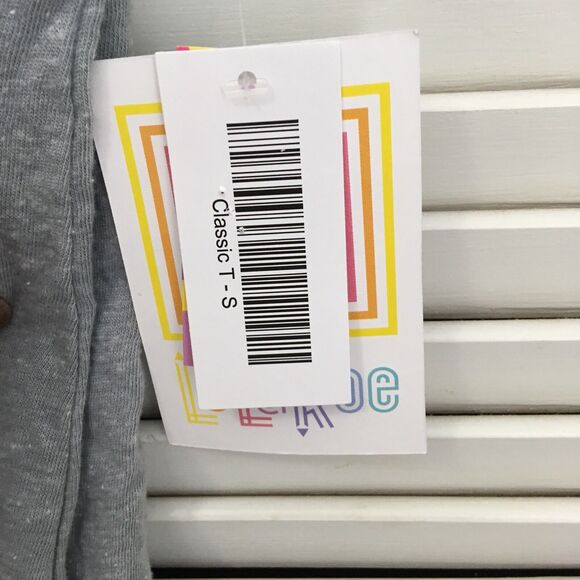 NWT LuLaRoe Classic T Shirt Top Color Block Flowy Scoop-Neck Short Sleeve Small - Picture 7 of 11